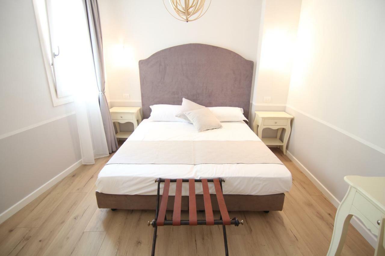 Spagnoi Rooms 卡斯特努沃德加尔达 外观 照片