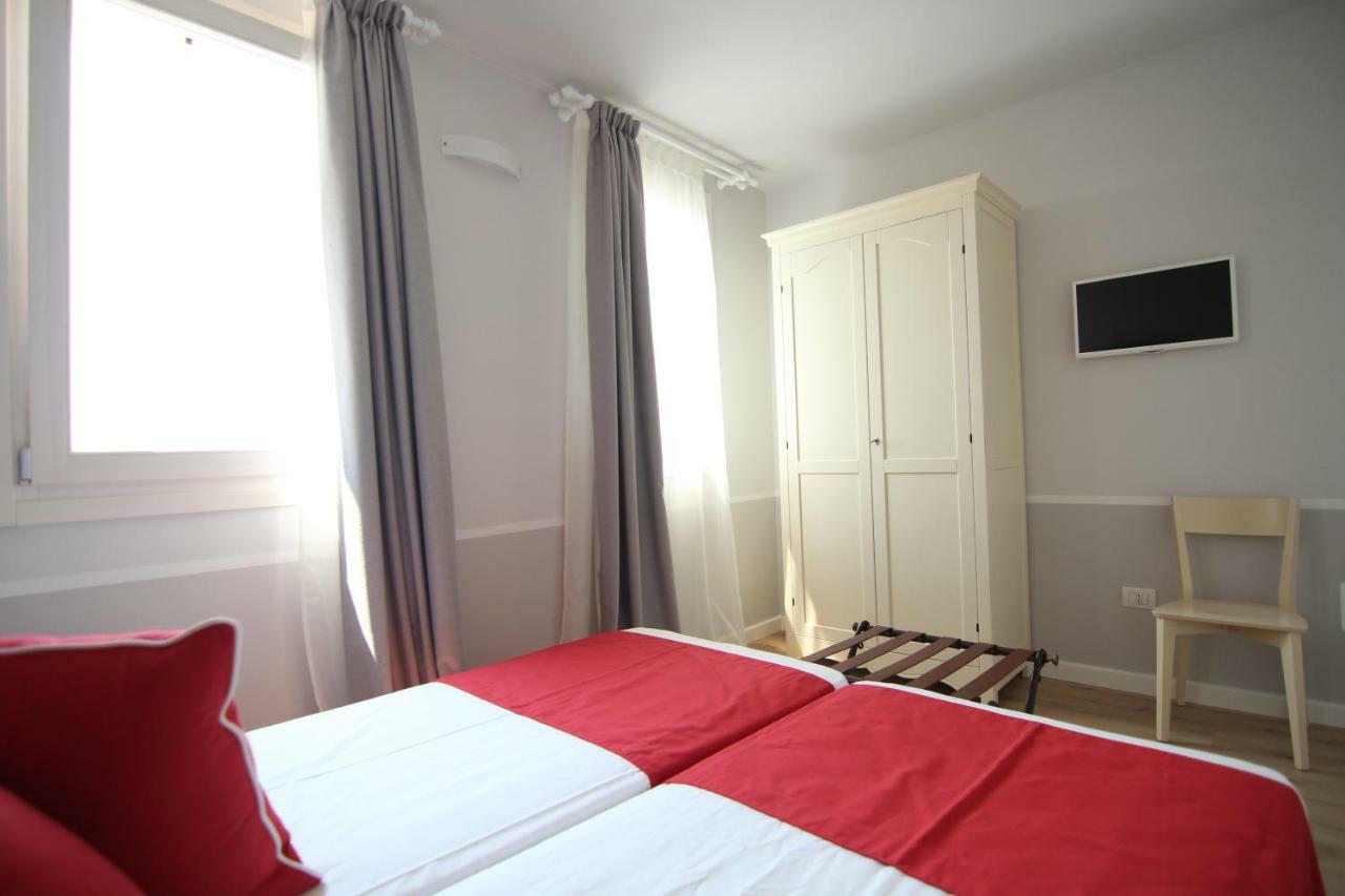 Spagnoi Rooms 卡斯特努沃德加尔达 外观 照片