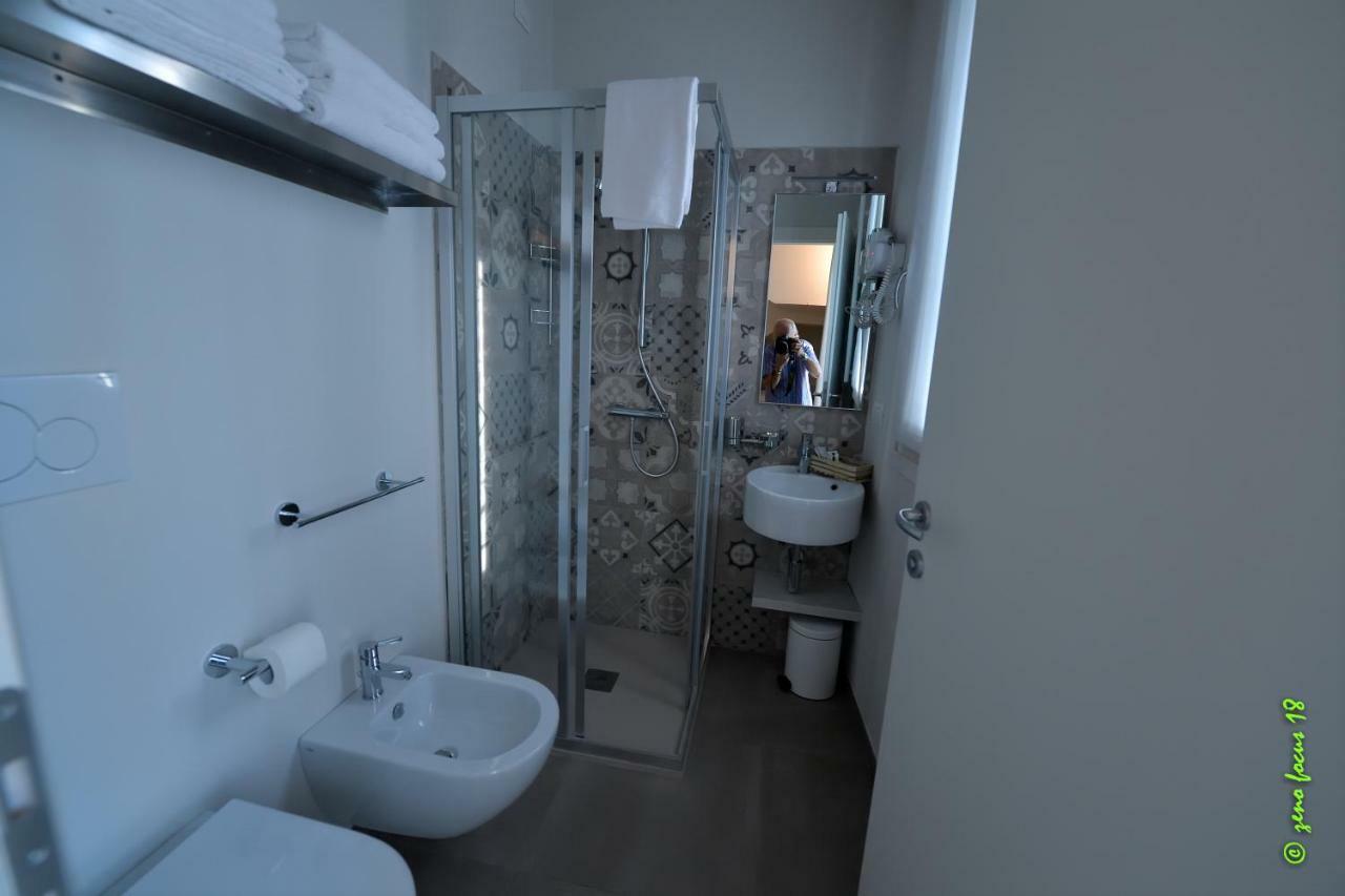 Spagnoi Rooms 卡斯特努沃德加尔达 外观 照片