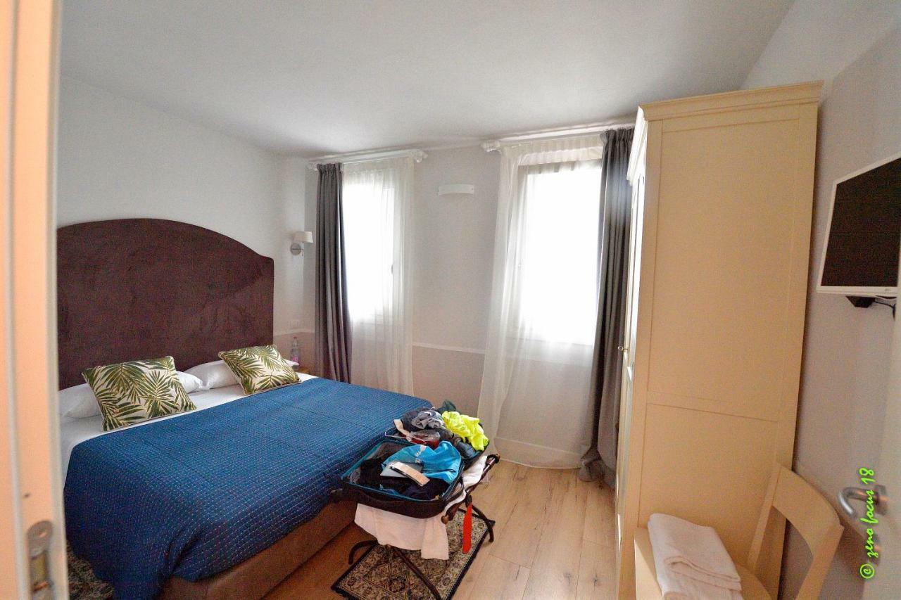 Spagnoi Rooms 卡斯特努沃德加尔达 外观 照片